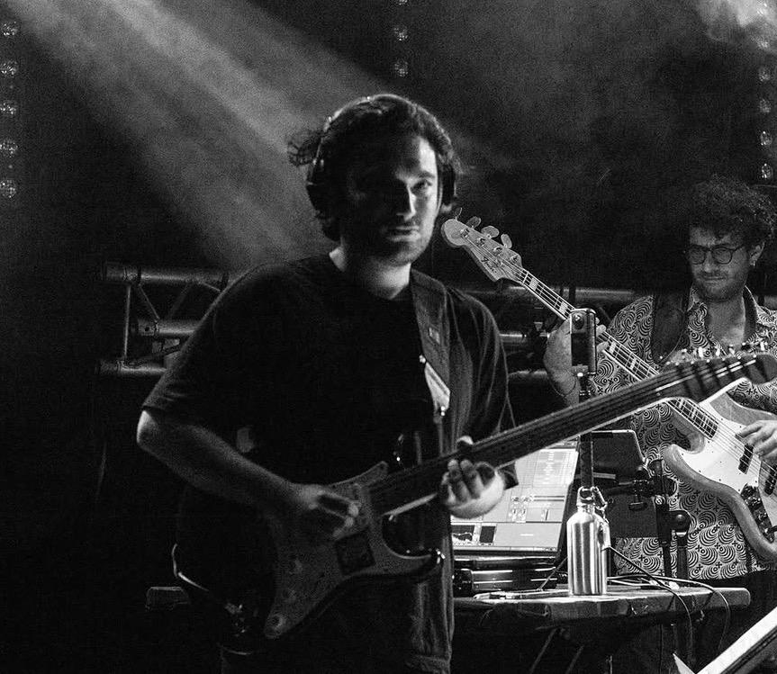 Live guitar and bass performance